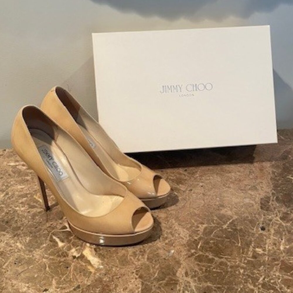 Jimmy Choo CROWN Nude Patent Leather Peep Toe Platform Heels – Sz 7.5